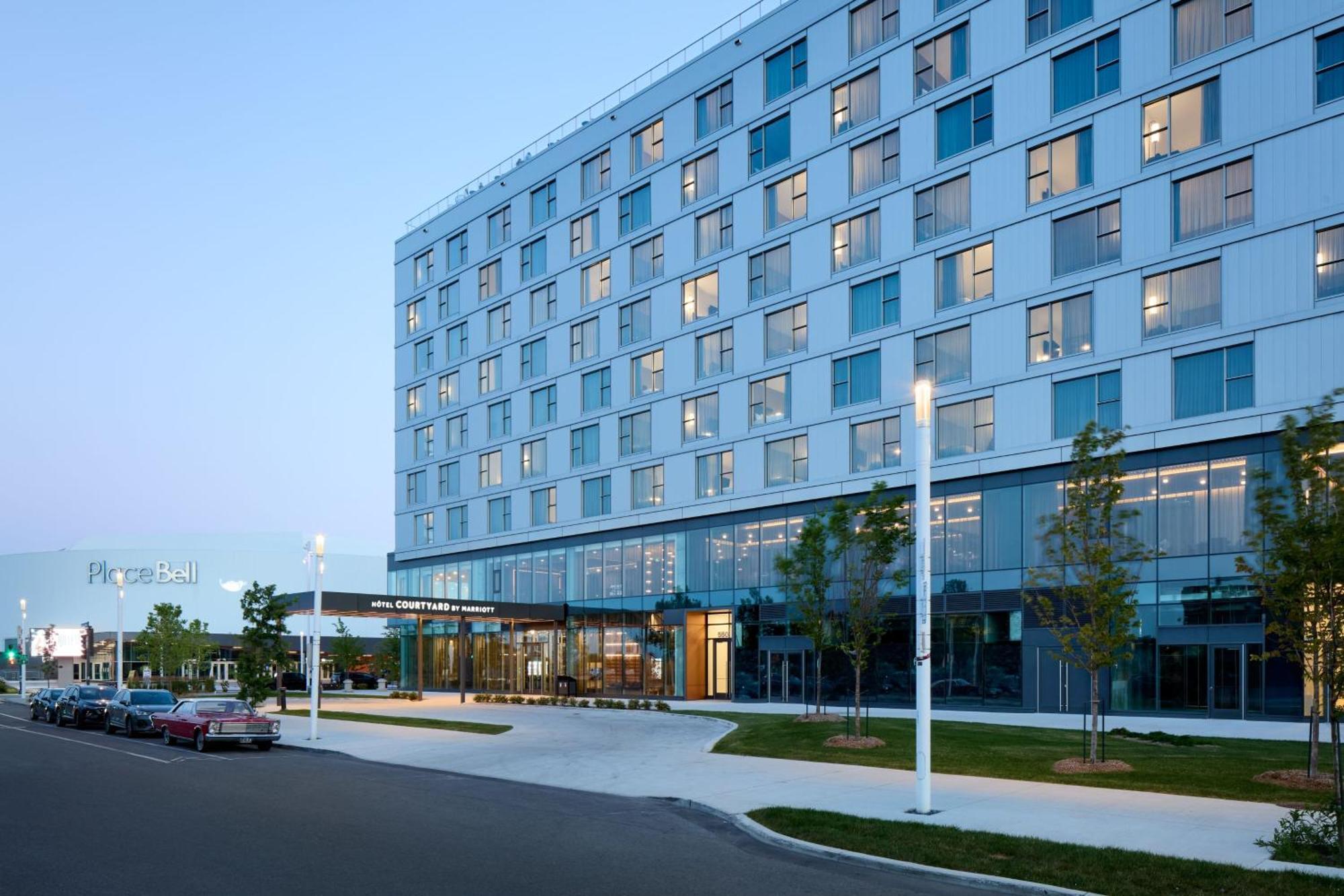 Hotel Courtyard By Marriott Montreal Laval Extérieur photo